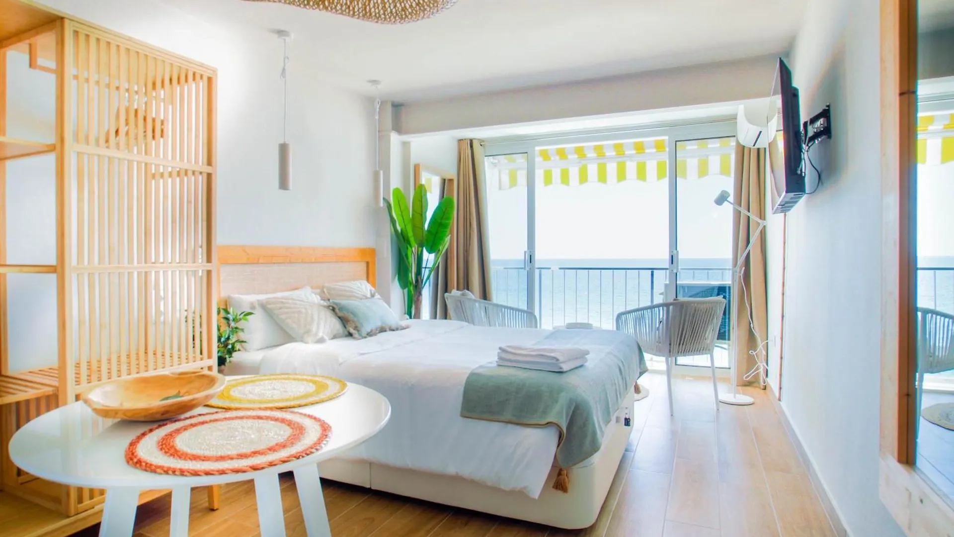 Lemon Beach Boutique Studio Platja d'Aro 0*,  Espanha